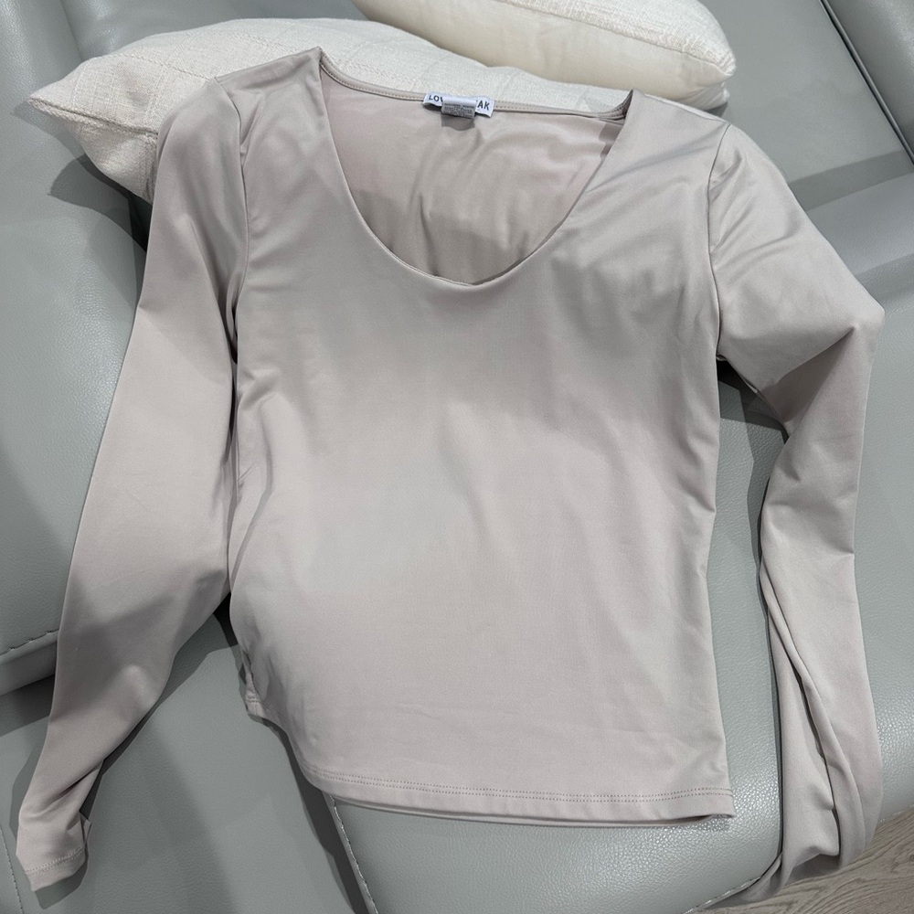 Women's Cream Long Sleeve Top